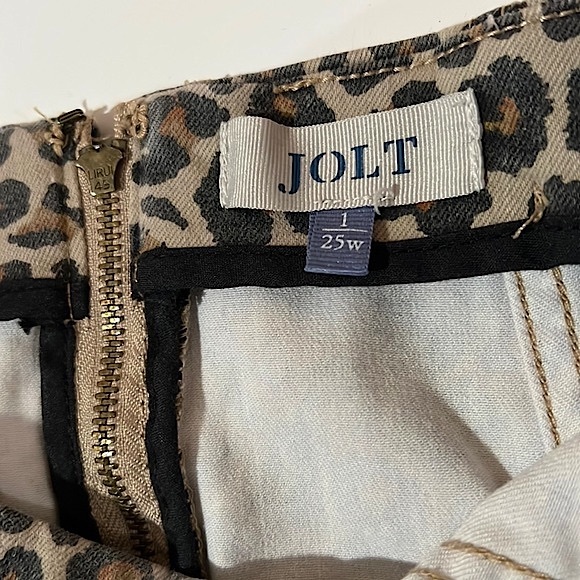 ✨EUC✨ Jolt Leopard Print Mini Skirt - Size 1 ( 25W ) - Picture 4 of 5
